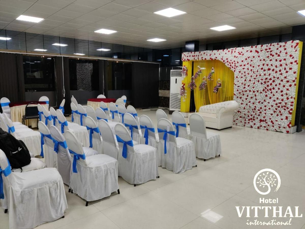 Hotel Vitthal International, Prayagraj Ngoại thất bức ảnh