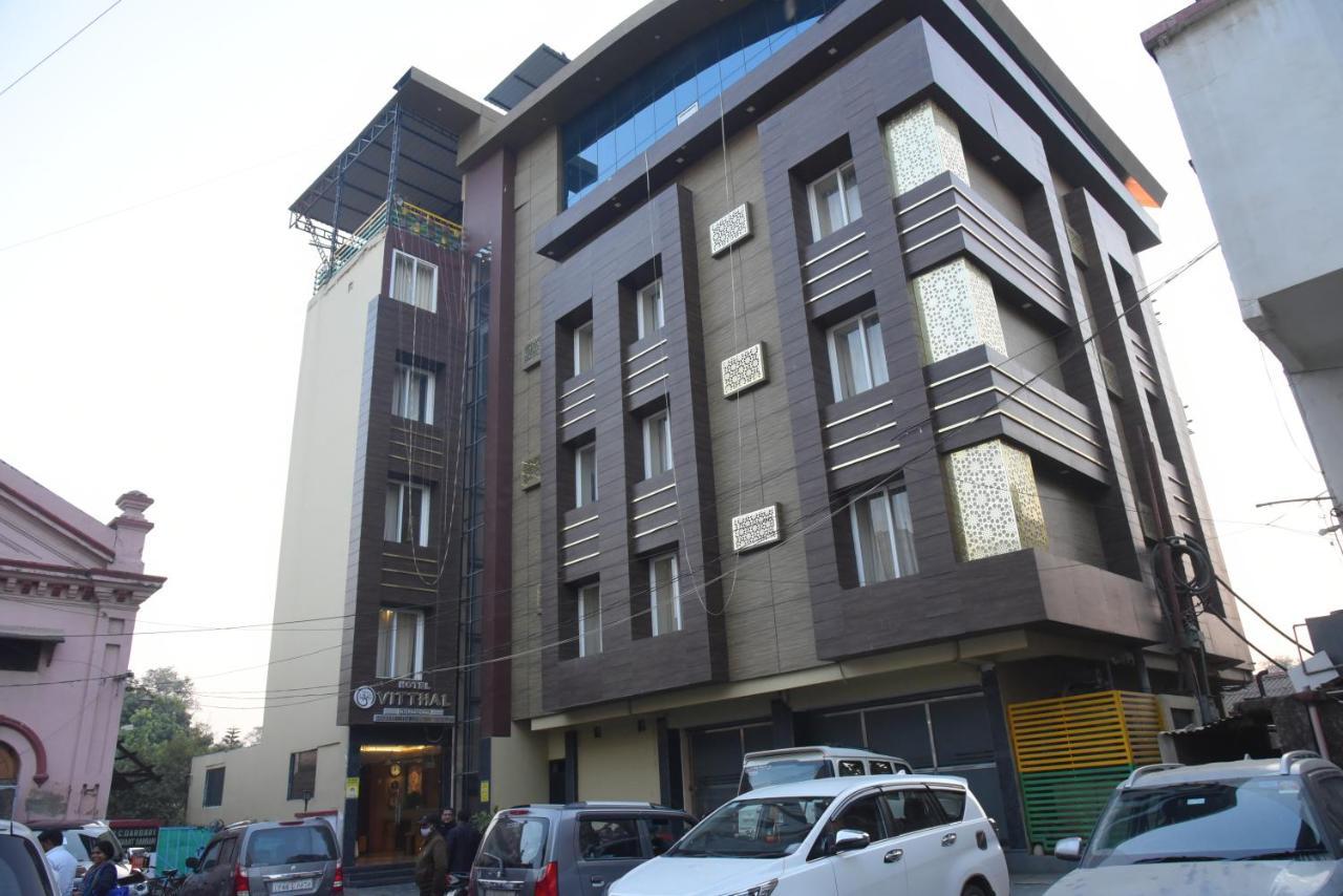 Hotel Vitthal International, Prayagraj Ngoại thất bức ảnh