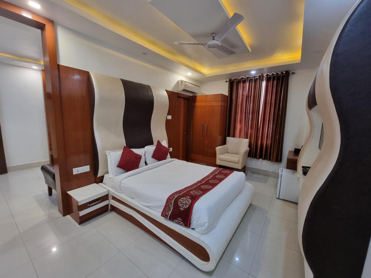 Hotel Vitthal International, Prayagraj Ngoại thất bức ảnh