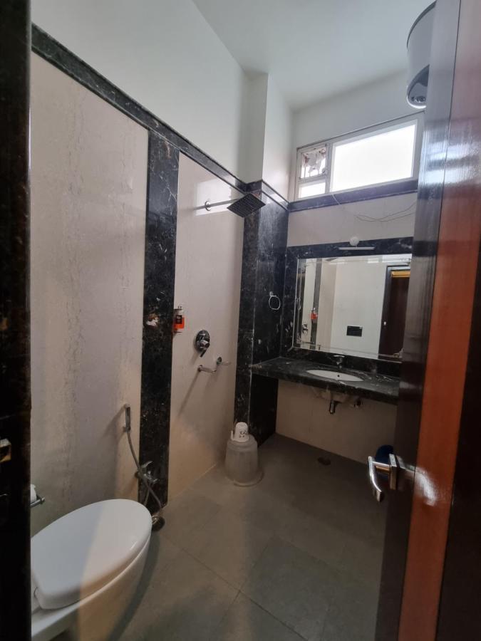 Hotel Vitthal International, Prayagraj Ngoại thất bức ảnh