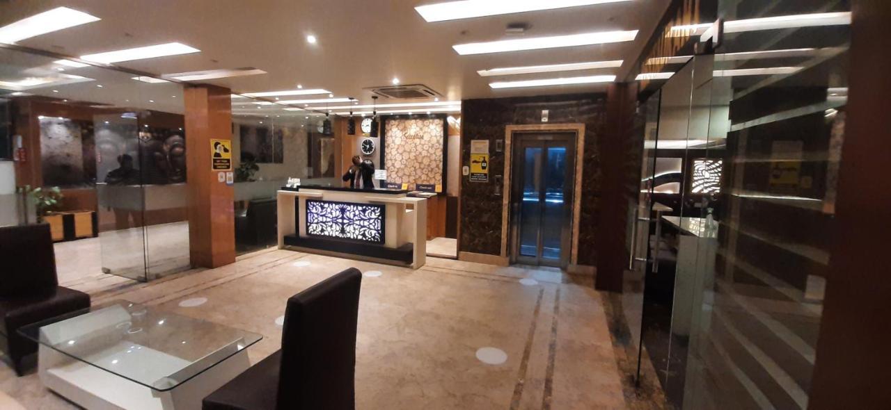 Hotel Vitthal International, Prayagraj Ngoại thất bức ảnh